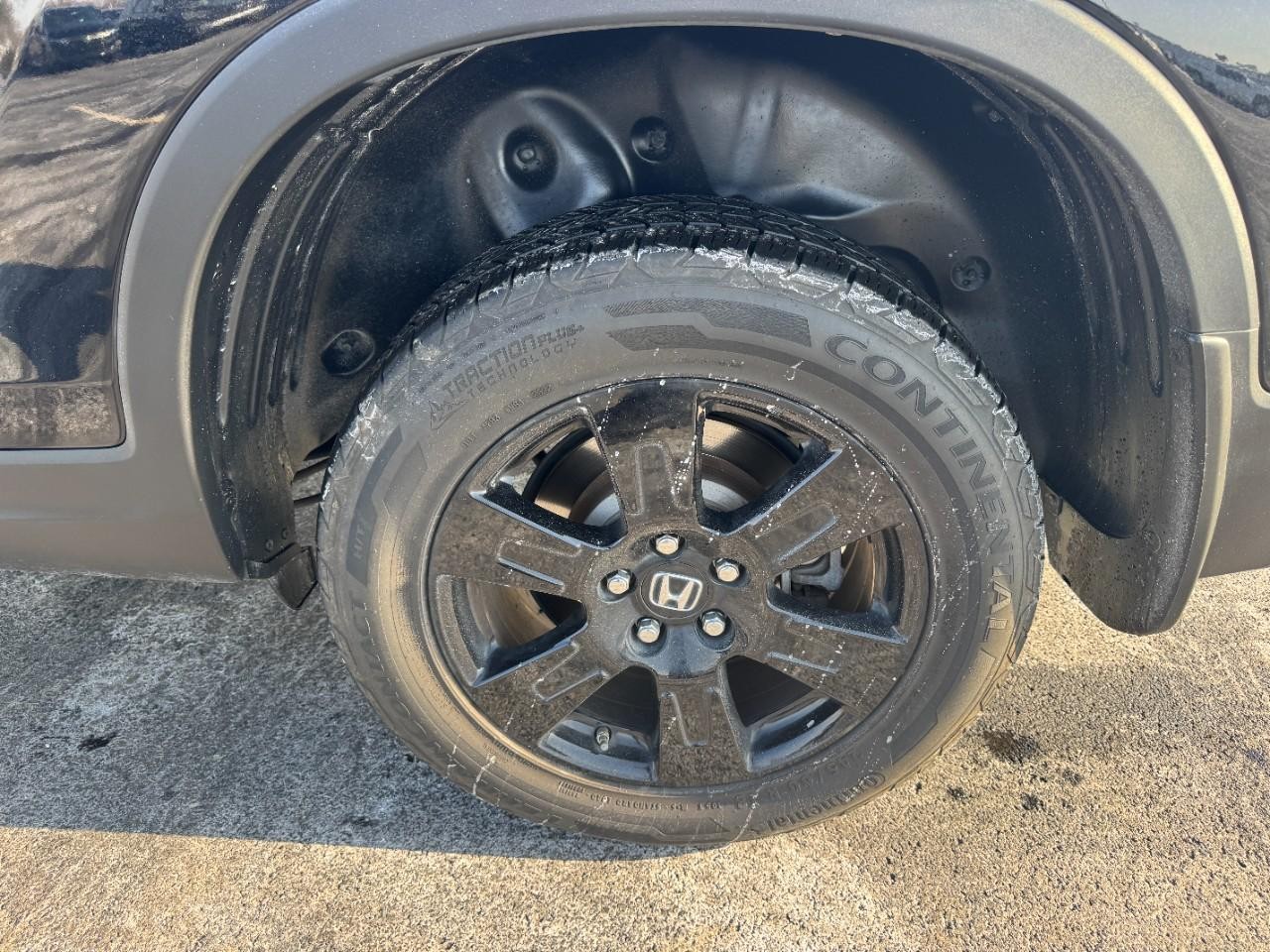 Honda Ridgeline Vehicle Full-screen Gallery Image 07