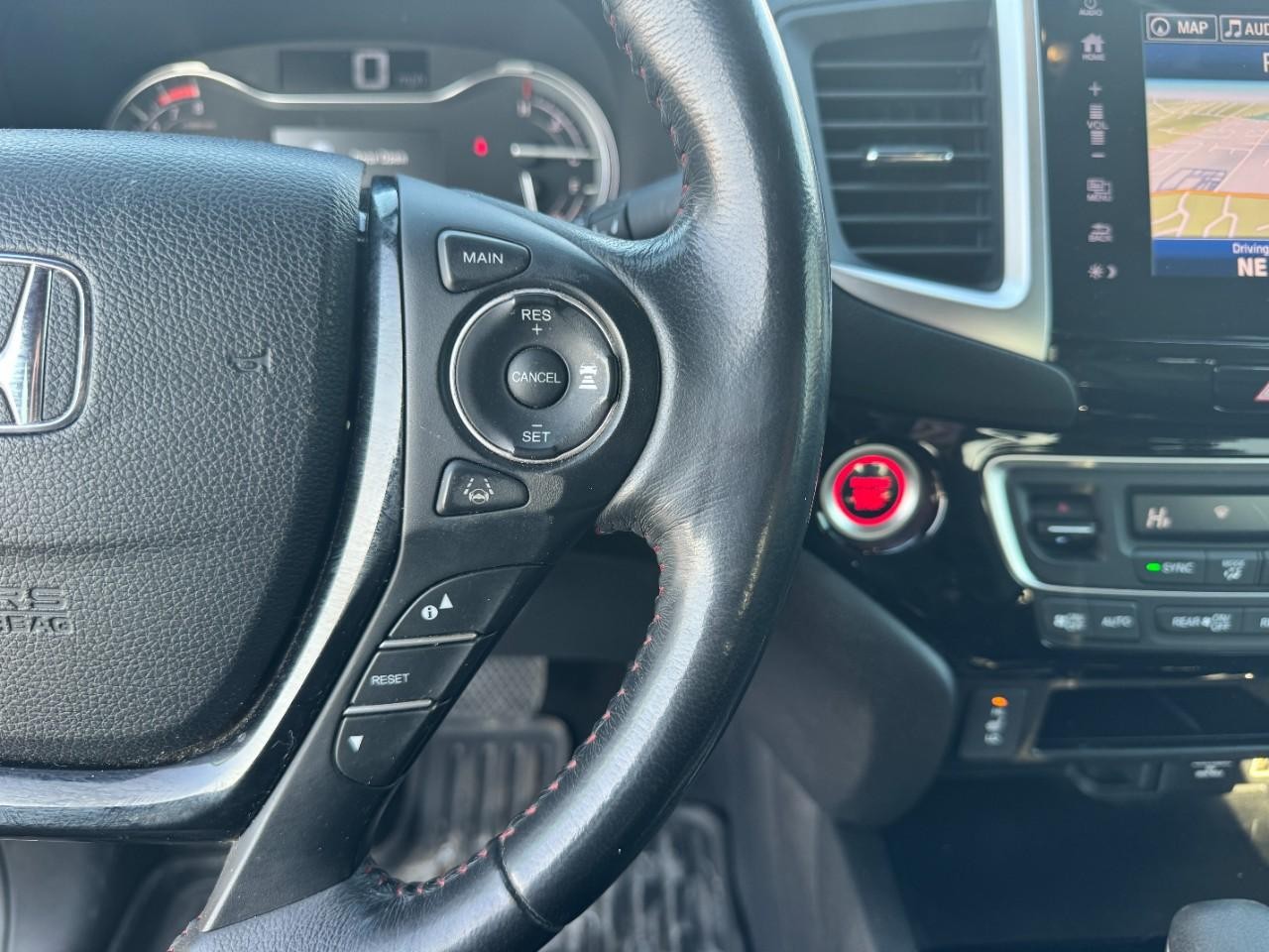 Honda Ridgeline Vehicle Full-screen Gallery Image 19