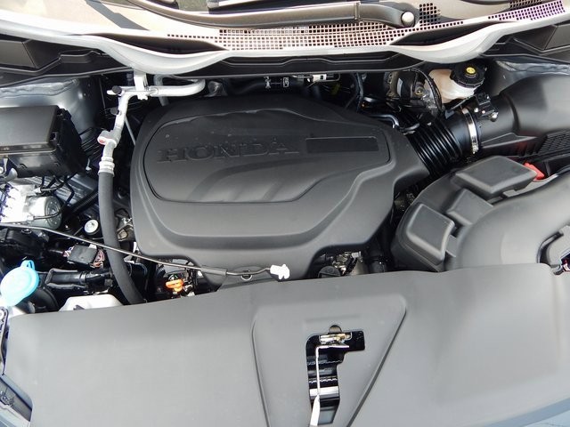 Honda Odyssey Vehicle Full-screen Gallery Image 10