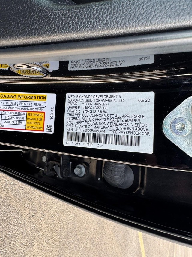 Honda Accord Hybrid Vehicle Full-screen Gallery Image 25