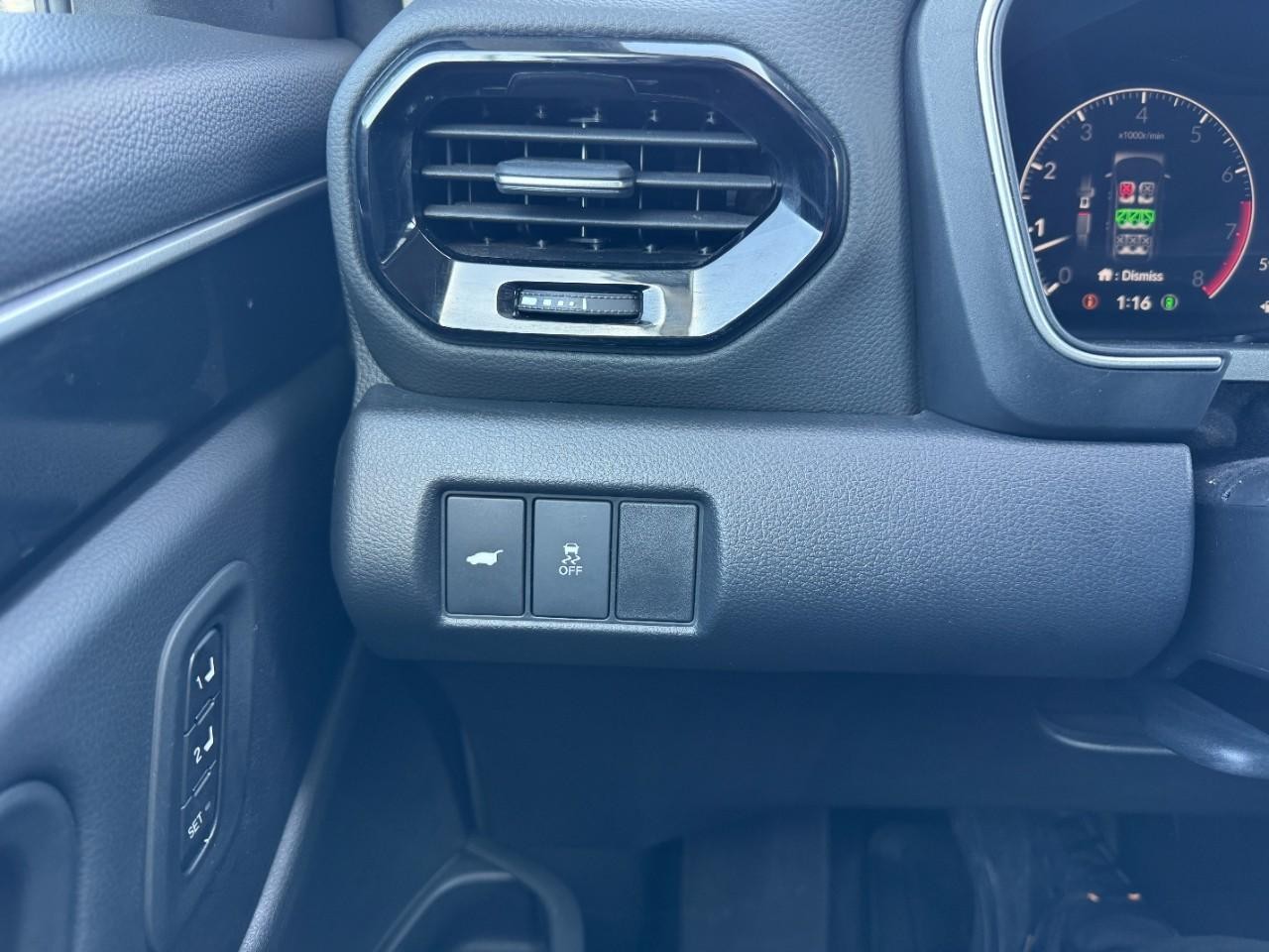 Honda Pilot Vehicle Full-screen Gallery Image 23