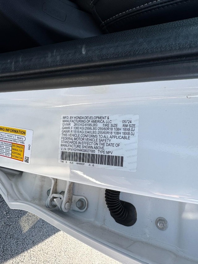 Honda Pilot Vehicle Full-screen Gallery Image 26