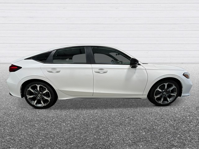 Honda Civic Hatchback Hybrid Vehicle Full-screen Gallery Image 08