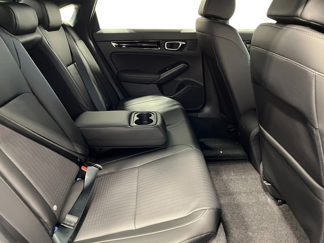 Honda Civic Hatchback Hybrid Vehicle Full-screen Gallery Image 27