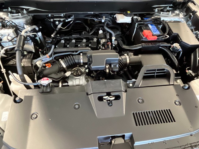 Honda CR-V Vehicle Full-screen Gallery Image 11