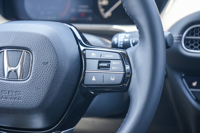 Honda HR-V Vehicle Full-screen Gallery Image 13