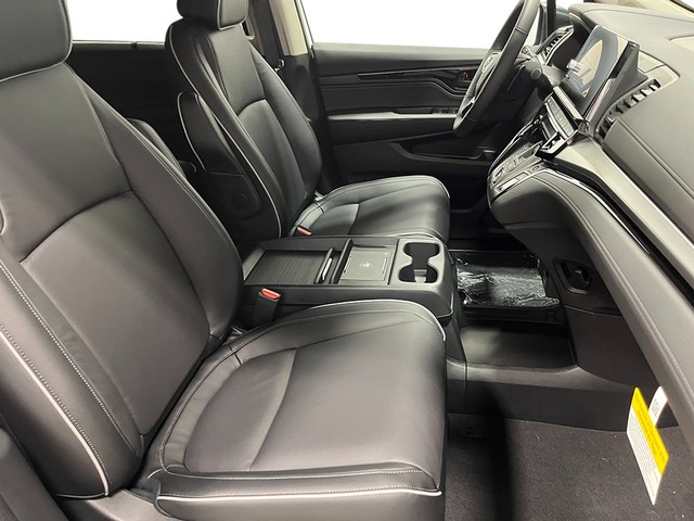 Honda Odyssey Vehicle Full-screen Gallery Image 28