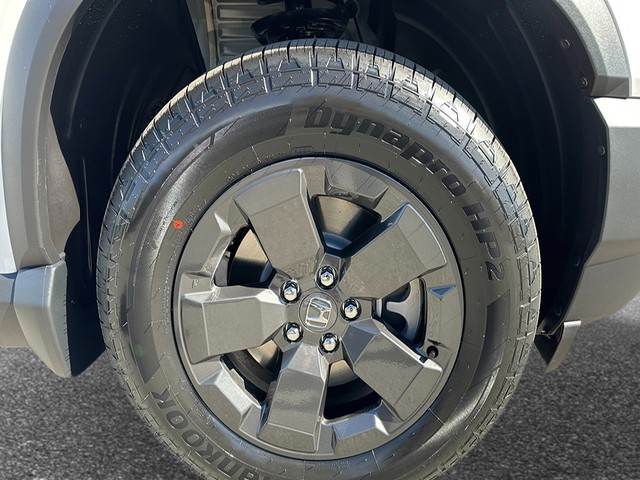 Honda Passport Vehicle Full-screen Gallery Image 10