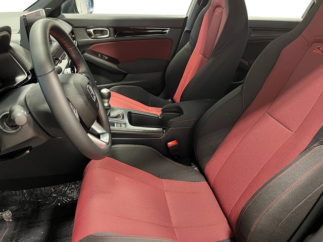 Honda Civic Si Vehicle Full-screen Gallery Image 13