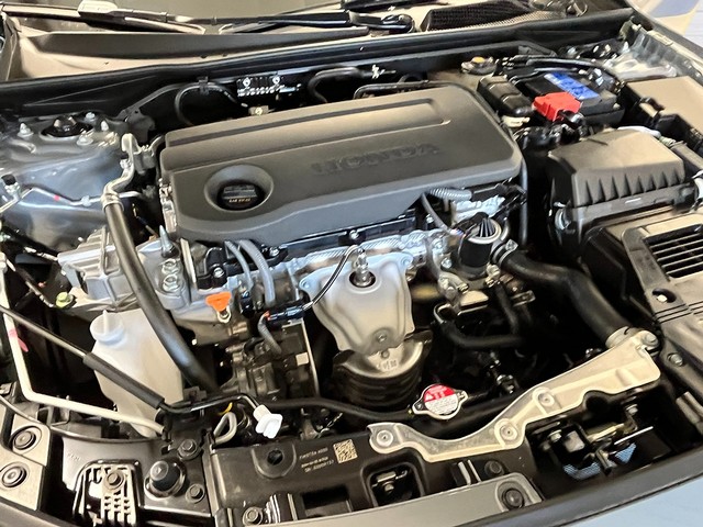 Honda Civic Sedan Vehicle Full-screen Gallery Image 12