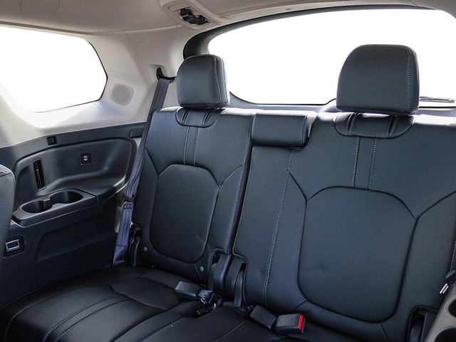 Honda Pilot Vehicle Full-screen Gallery Image 21