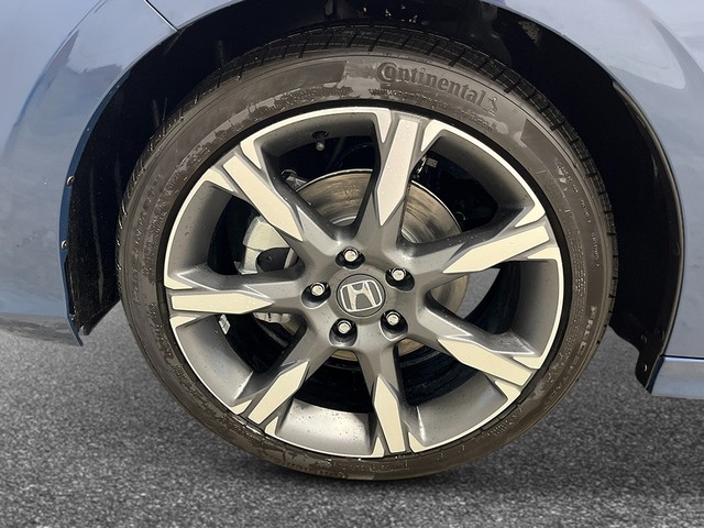 Honda Civic Sedan Hybrid Vehicle Full-screen Gallery Image 11