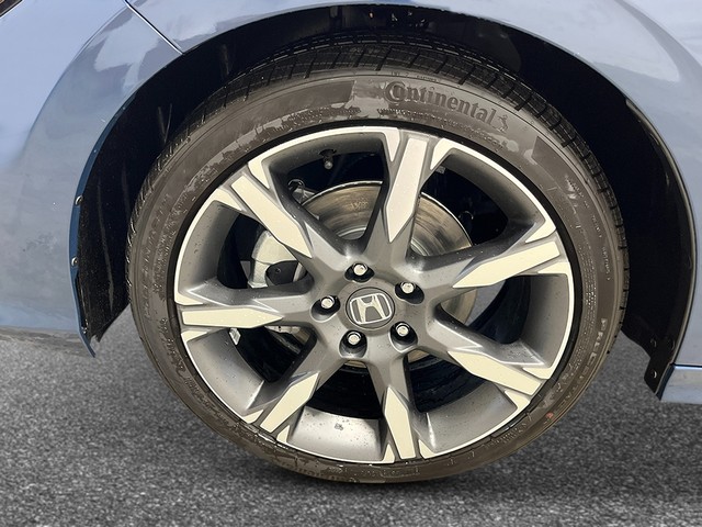 Honda Civic Sedan Hybrid Vehicle Full-screen Gallery Image 11