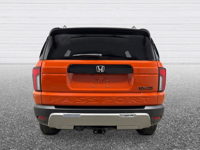 Honda Passport Vehicle Full-screen Gallery Image 04