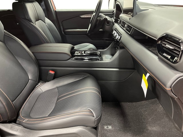 Honda Passport Vehicle Full-screen Gallery Image 29