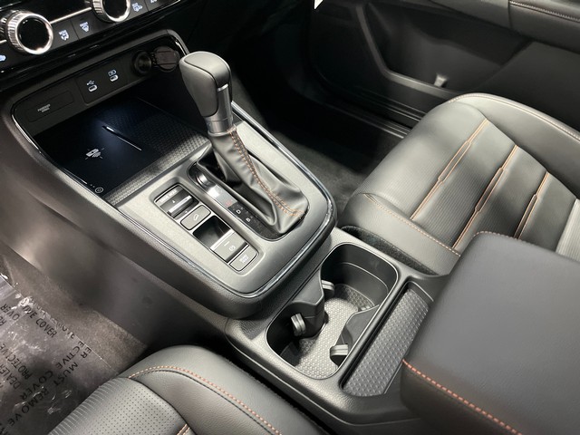 Honda CR-V Hybrid Vehicle Full-screen Gallery Image 23