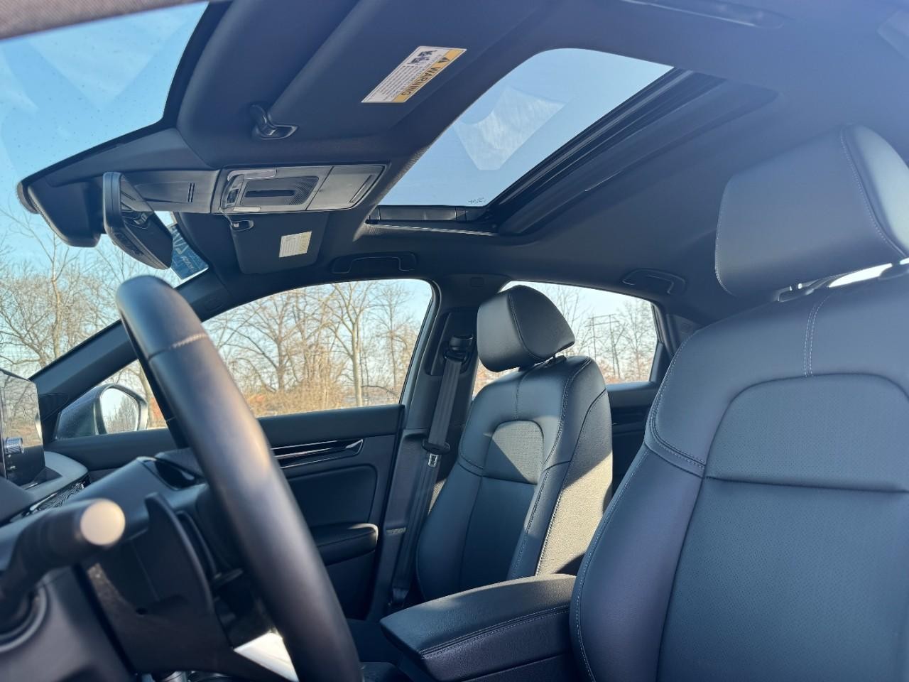 Honda Civic Hatchback Vehicle Full-screen Gallery Image 21