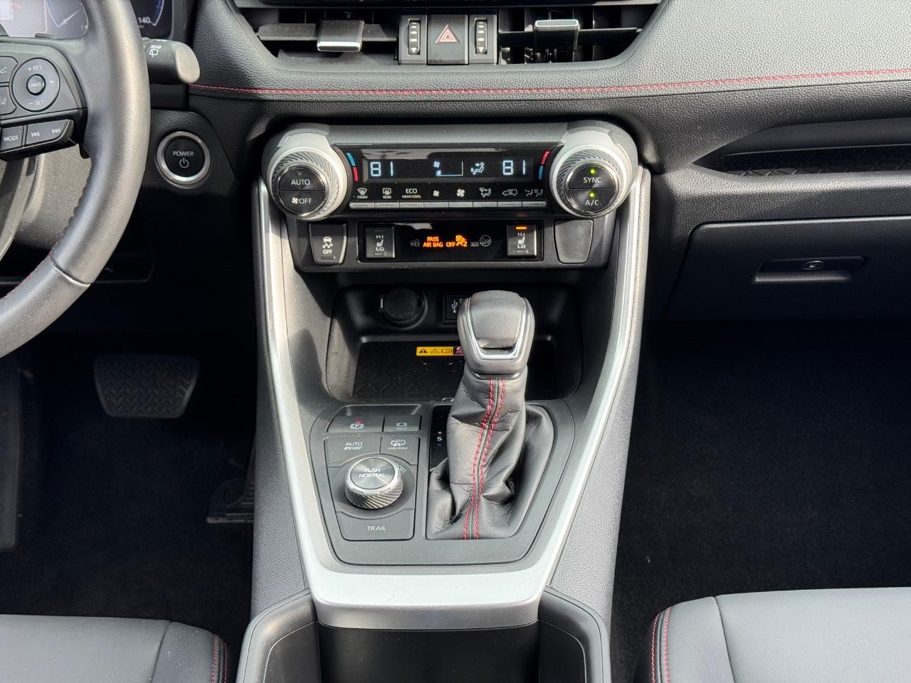 Toyota RAV4 Prime Vehicle Full-screen Gallery Image 19