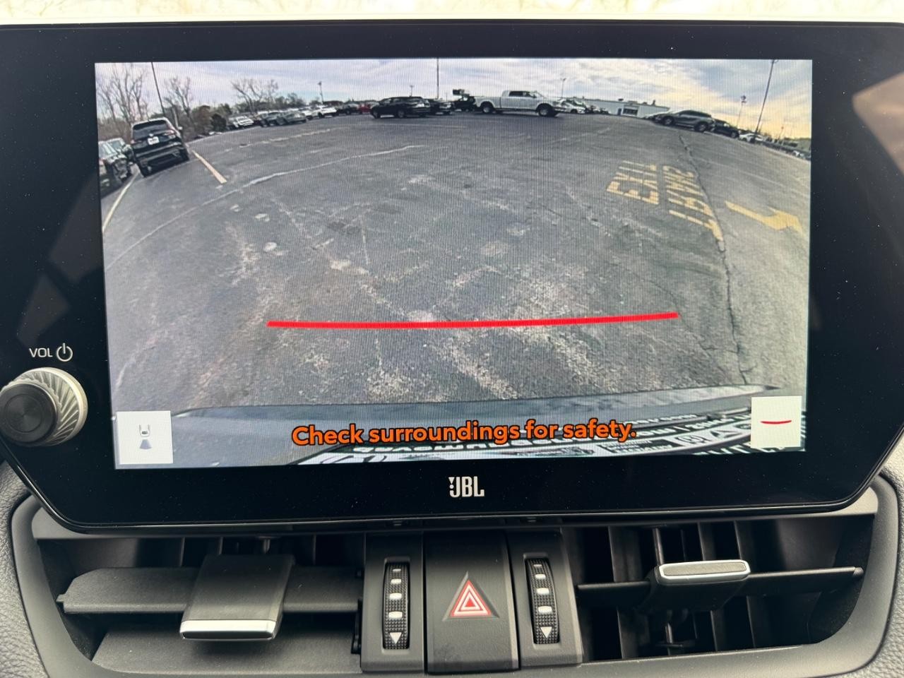 Toyota RAV4 Prime Vehicle Full-screen Gallery Image 23