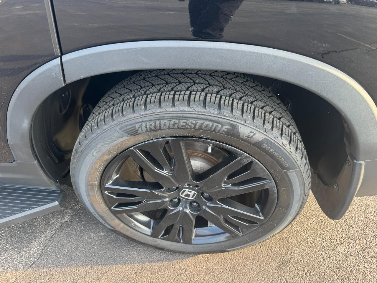 Honda Pilot Vehicle Full-screen Gallery Image 07