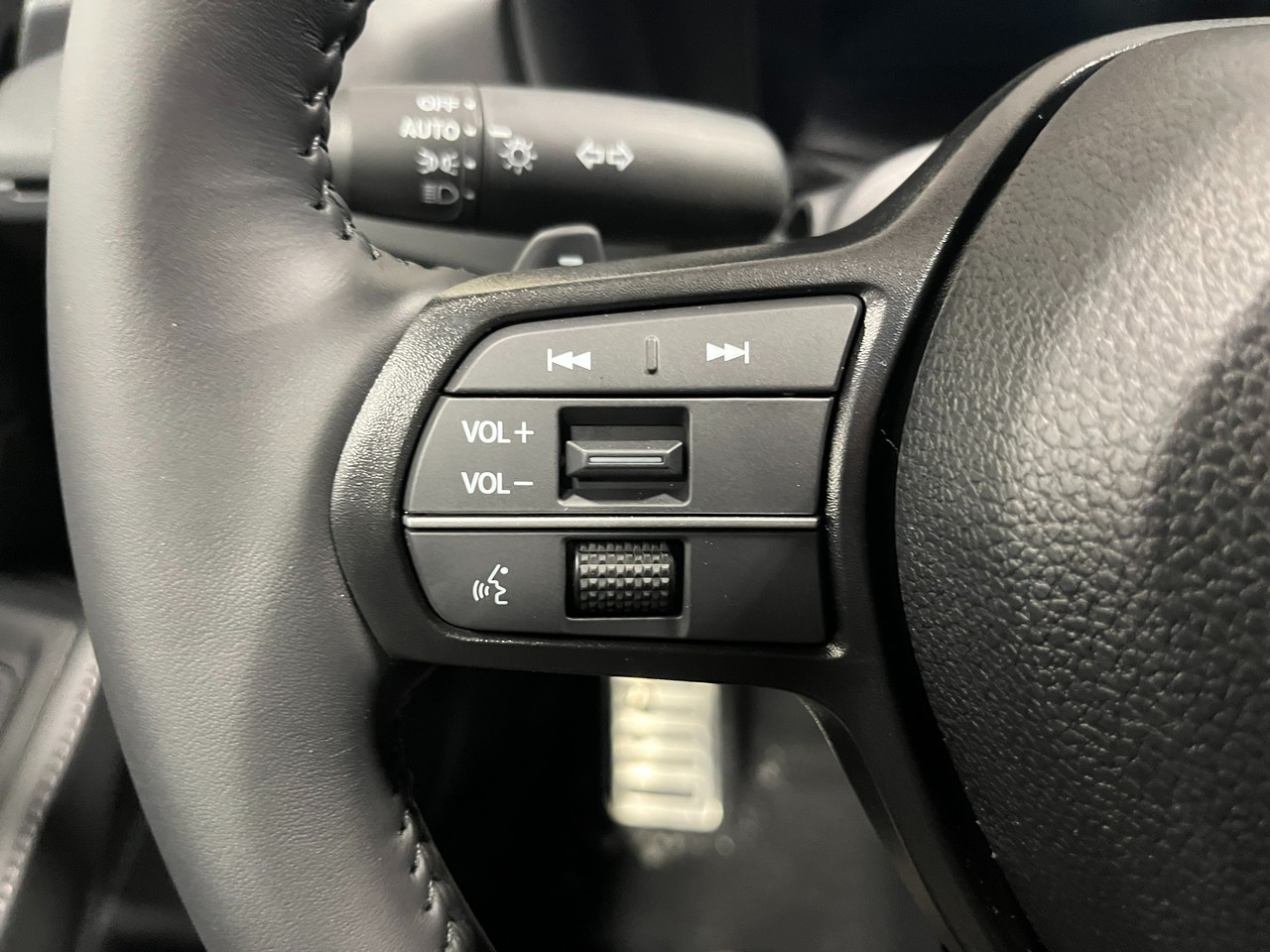 Honda Accord Hybrid Vehicle Full-screen Gallery Image 54