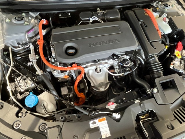Honda Accord Hybrid Vehicle Full-screen Gallery Image 48