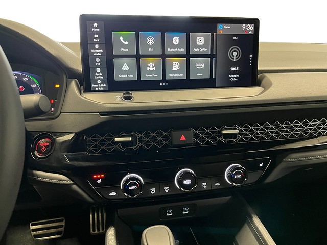 Honda Accord Hybrid Vehicle Full-screen Gallery Image 56