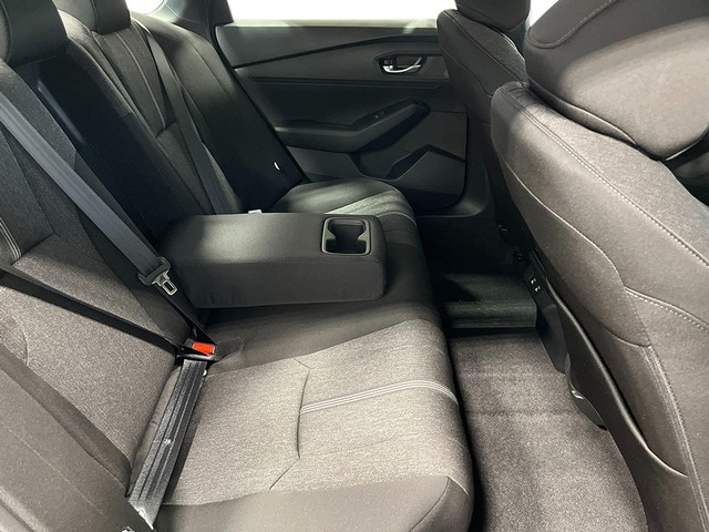 Honda Accord Hybrid Vehicle Full-screen Gallery Image 63