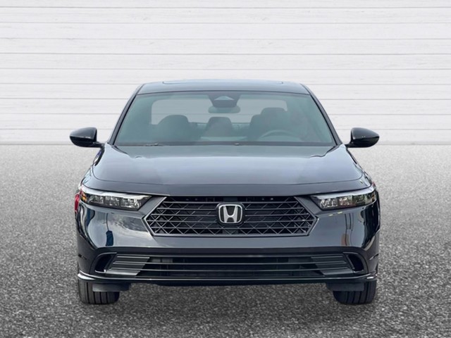 Honda Accord Hybrid Vehicle Full-screen Gallery Image 08