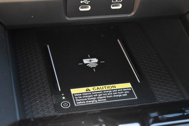 Honda Accord Hybrid Vehicle Full-screen Gallery Image 18