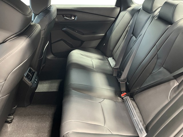 Honda Accord Hybrid Vehicle Full-screen Gallery Image 24