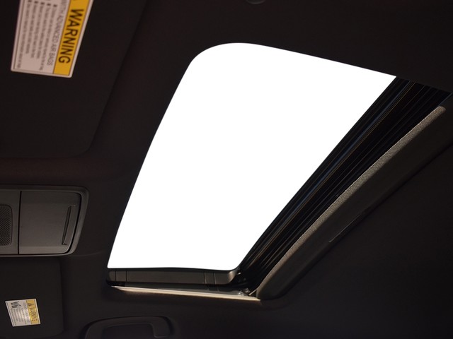 Honda Accord Hybrid Vehicle Full-screen Gallery Image 20