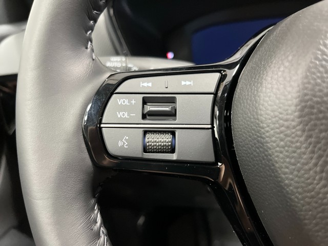 Honda CR-V Vehicle Full-screen Gallery Image 17