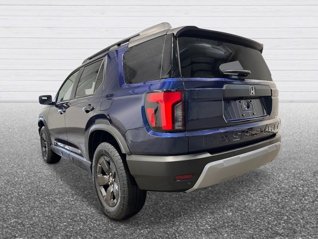 Honda Passport Vehicle Full-screen Gallery Image 03