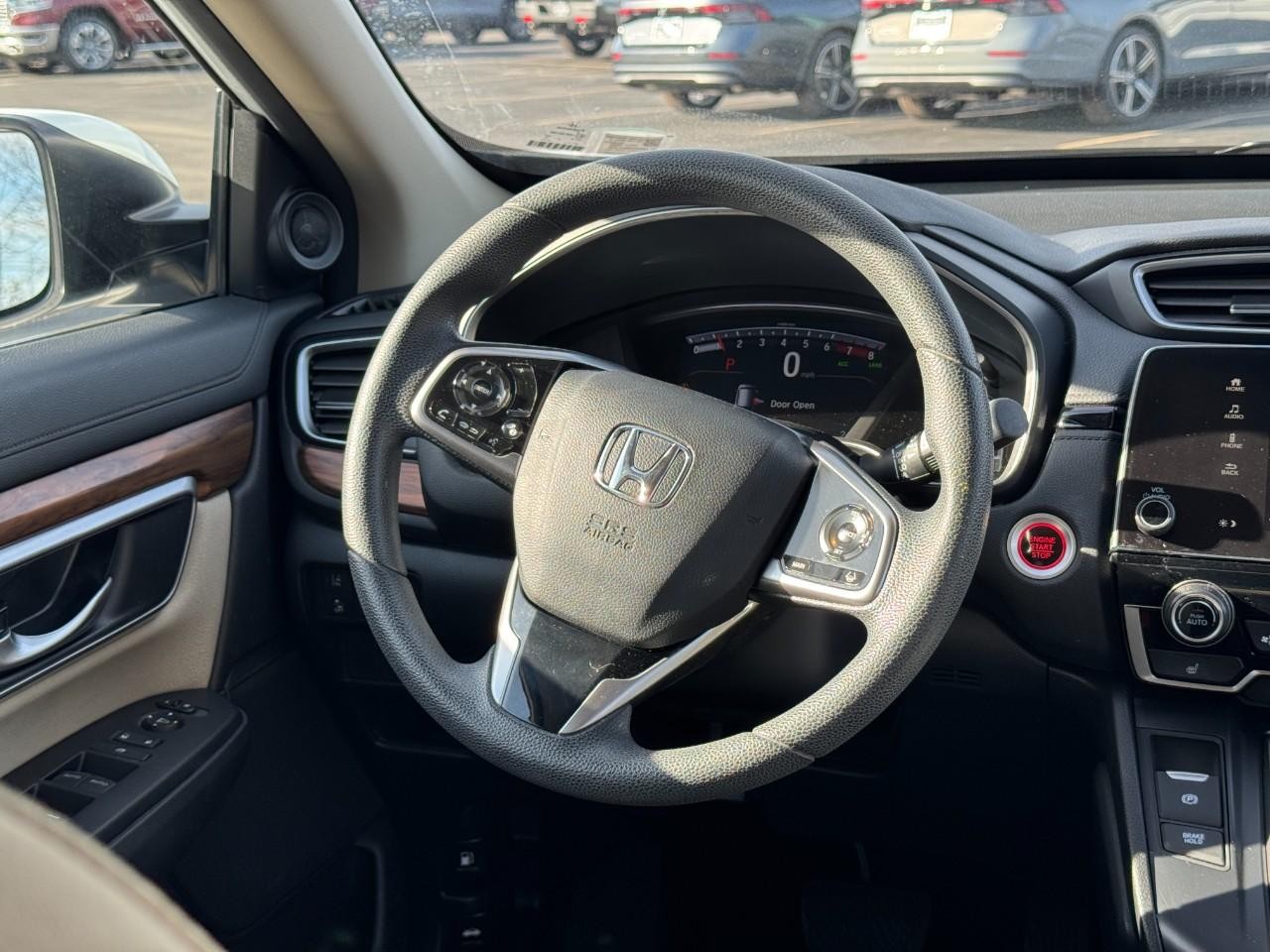 Honda CR-V Vehicle Full-screen Gallery Image 12