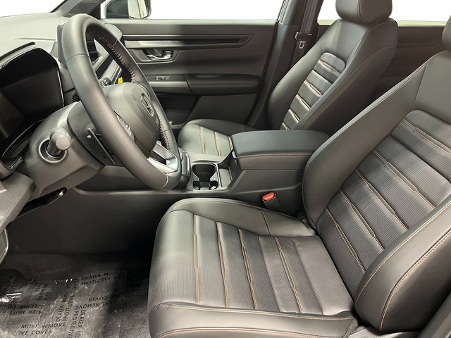 Honda CR-V Hybrid Vehicle Full-screen Gallery Image 13