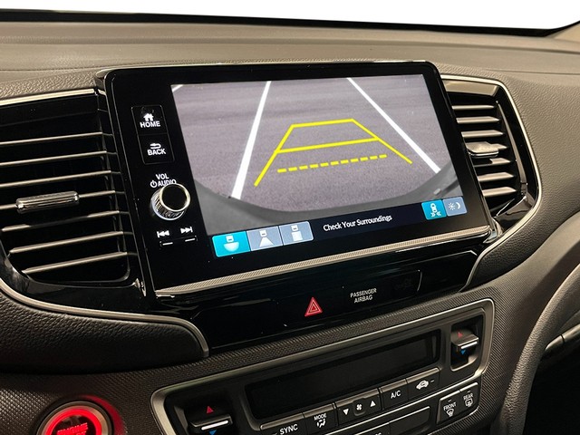 Honda Ridgeline Vehicle Full-screen Gallery Image 21