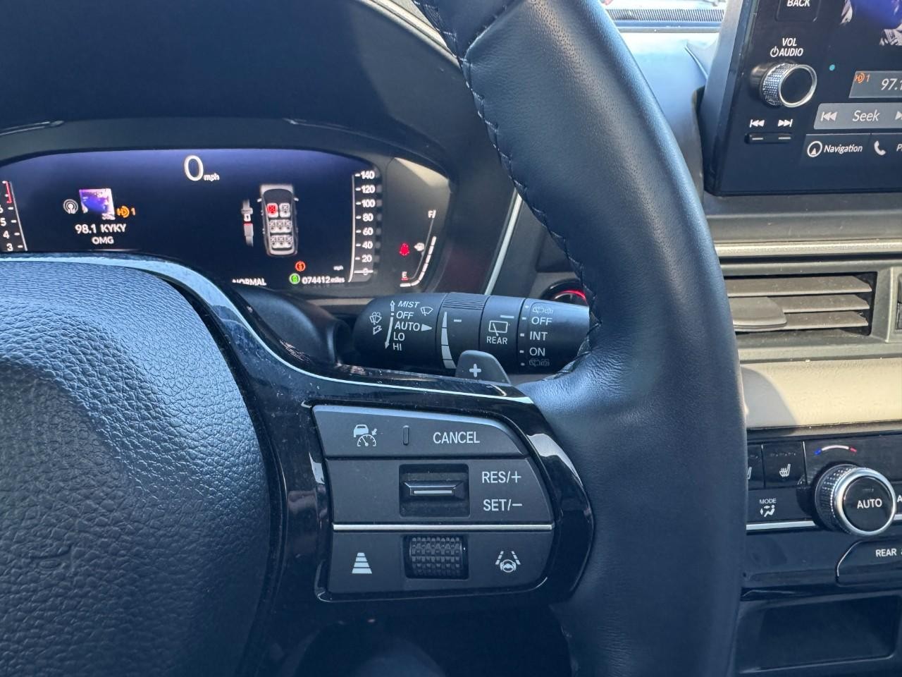 Honda Pilot Vehicle Full-screen Gallery Image 21