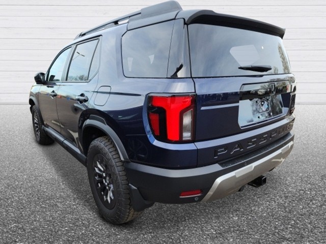 Honda Passport Vehicle Full-screen Gallery Image 02