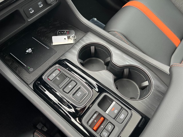 Honda Passport Vehicle Full-screen Gallery Image 20