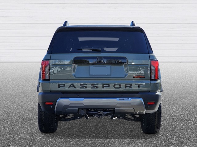 Honda Passport Vehicle Full-screen Gallery Image 04