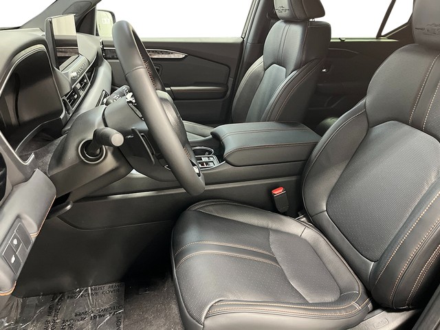Honda Passport Vehicle Full-screen Gallery Image 11