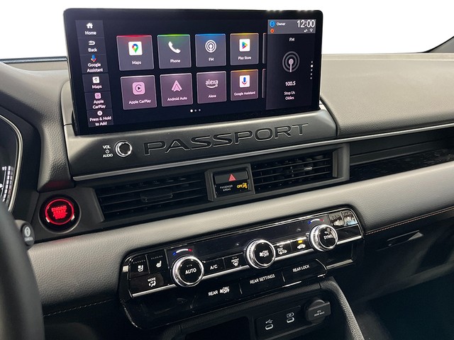 Honda Passport Vehicle Full-screen Gallery Image 18