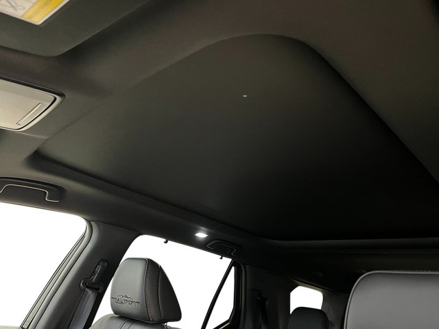 Honda Passport Vehicle Full-screen Gallery Image 14