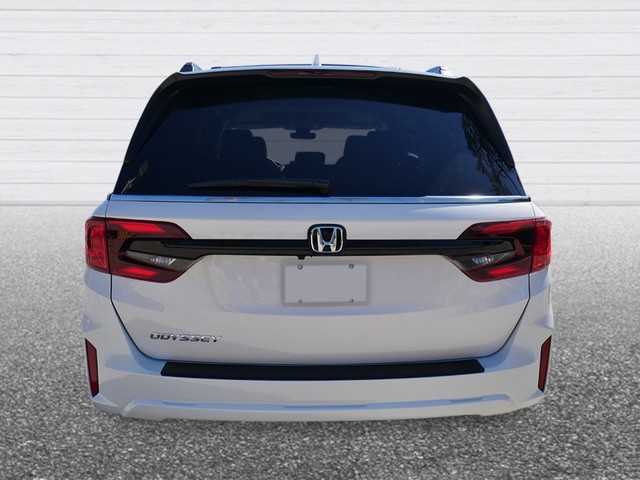 Honda Odyssey Vehicle Full-screen Gallery Image 03