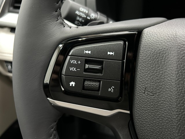 Honda Odyssey Vehicle Full-screen Gallery Image 11