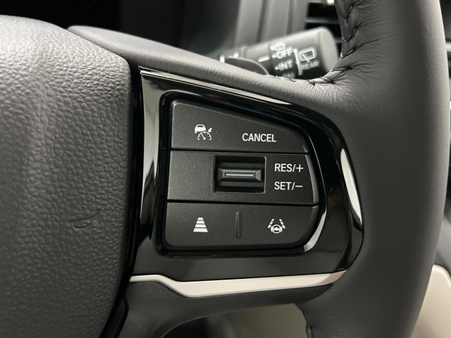 Honda Odyssey Vehicle Full-screen Gallery Image 12