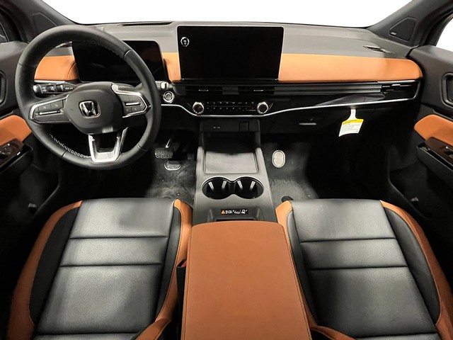 Honda Prologue Vehicle Full-screen Gallery Image 16