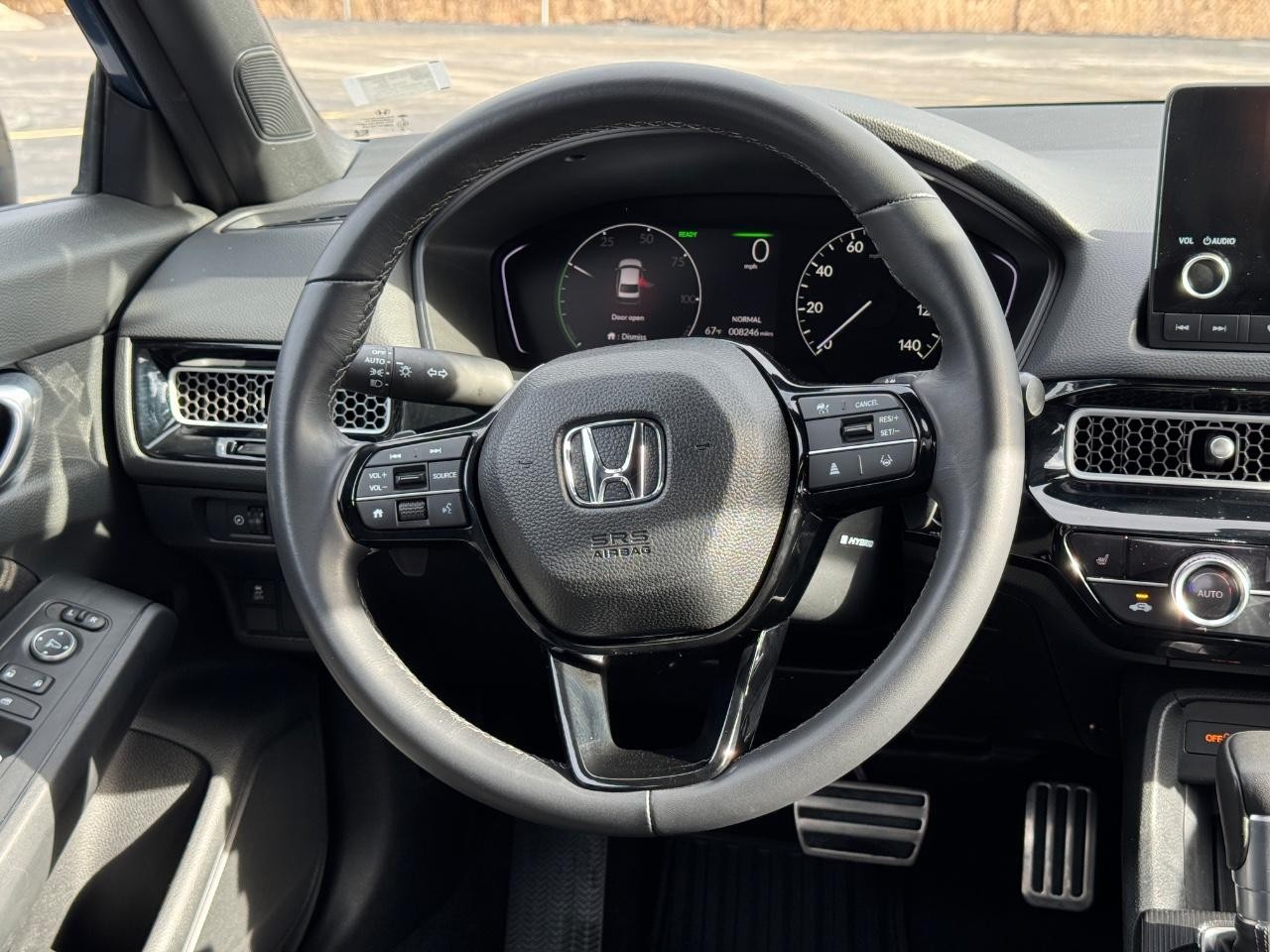 Honda Civic Sedan Hybrid Vehicle Full-screen Gallery Image 13