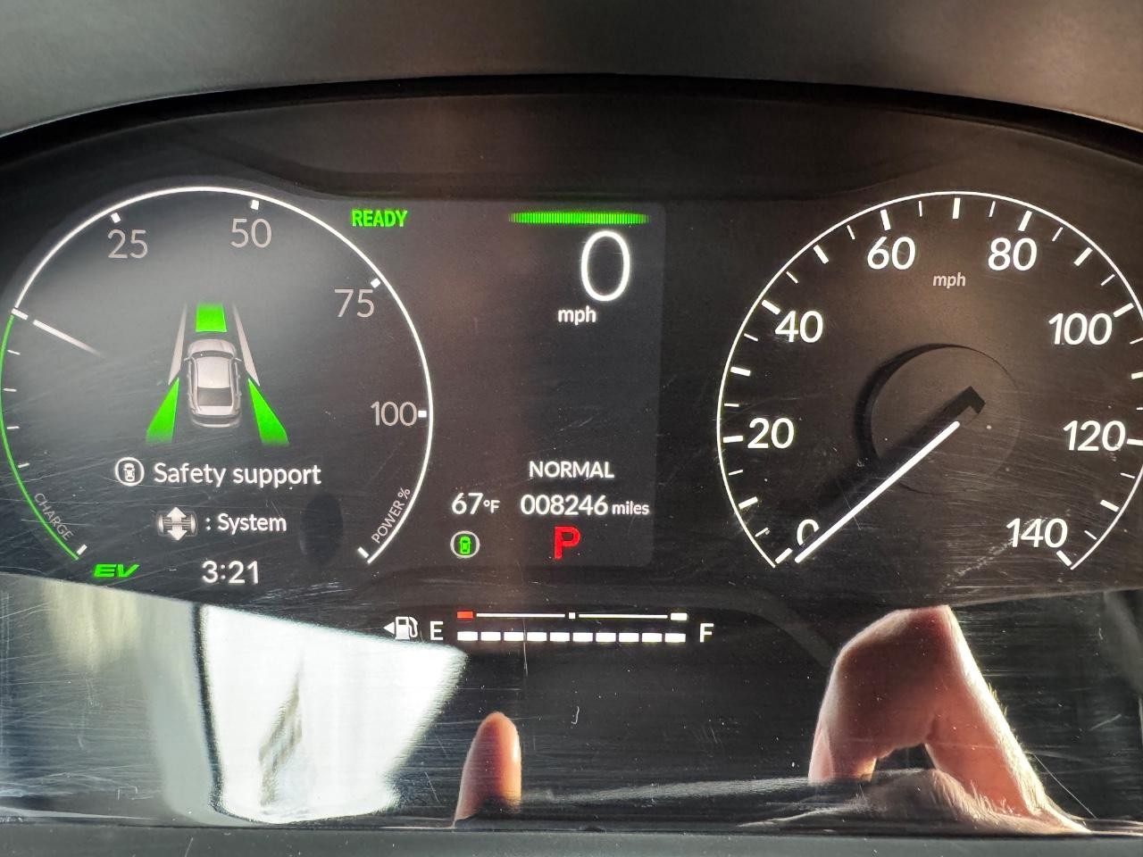 Honda Civic Sedan Hybrid Vehicle Full-screen Gallery Image 21